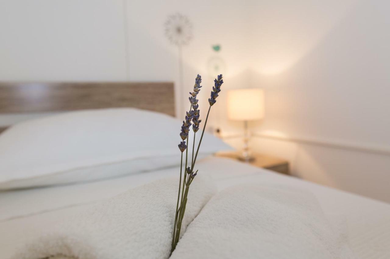 Cozy Apartment Josipa Privlaka  Kültér fotó