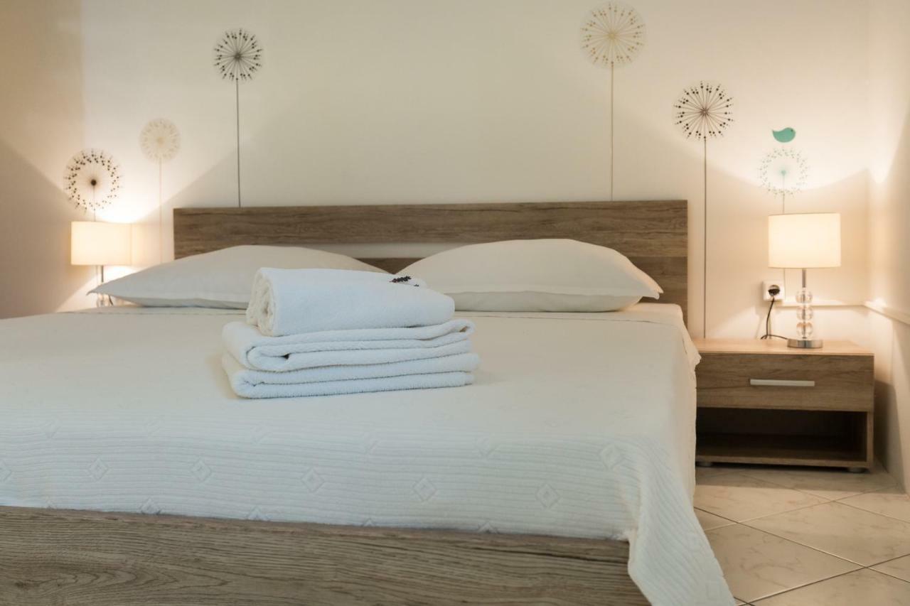 Cozy Apartment Josipa Privlaka  Kültér fotó