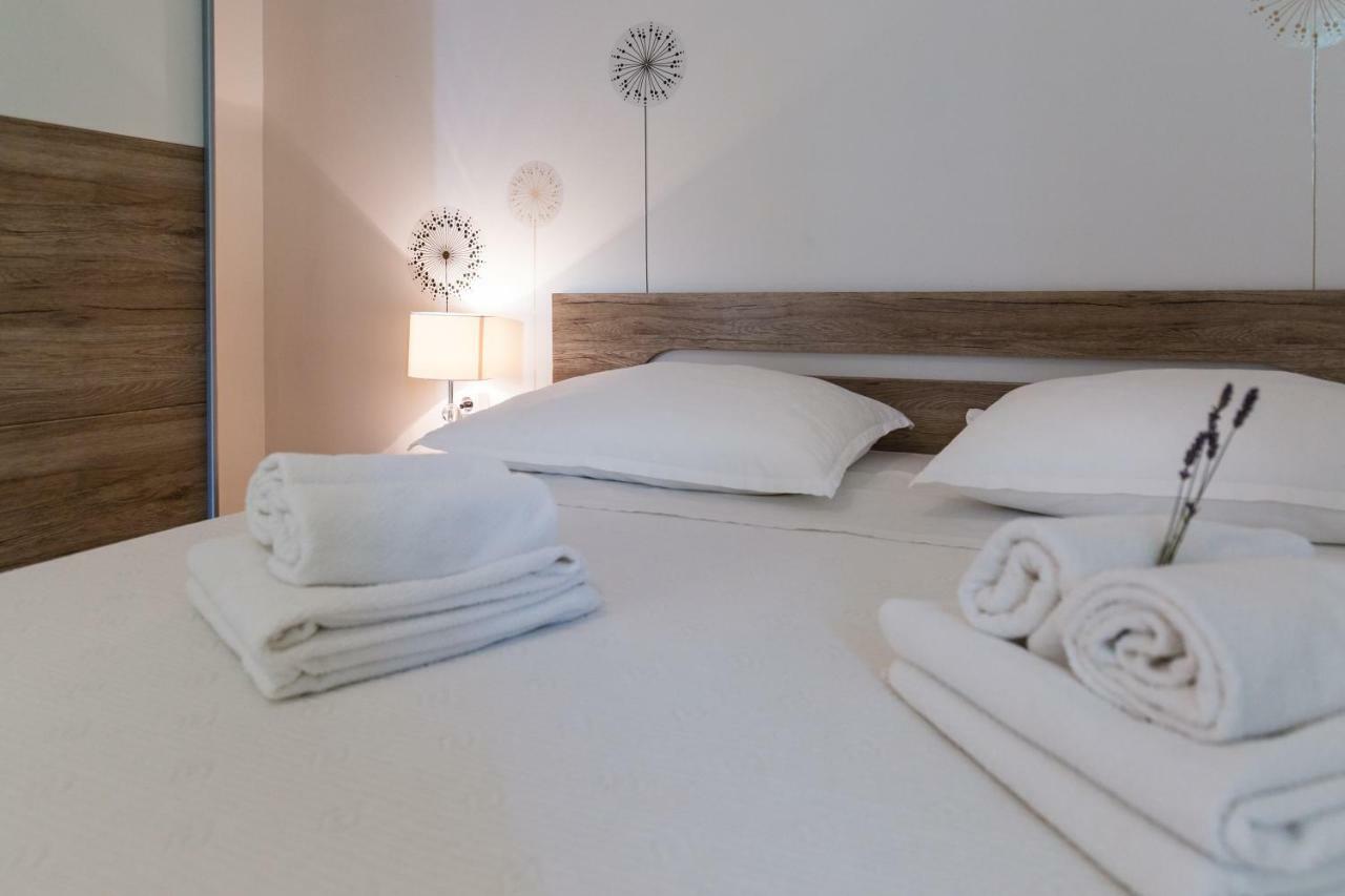 Cozy Apartment Josipa Privlaka  Kültér fotó
