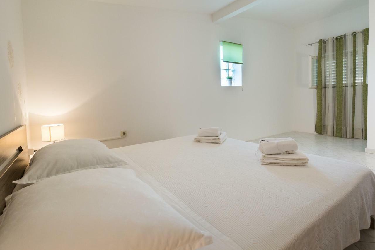 Cozy Apartment Josipa Privlaka  Kültér fotó